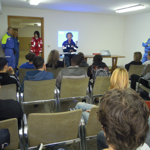 Stage 2012: nozioni relative al primo soccorso n. 2 / 79274