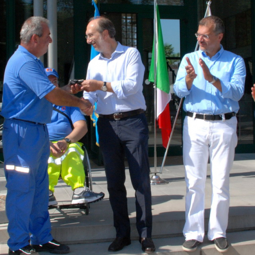 Consegna automezzo n. 18 / 70256