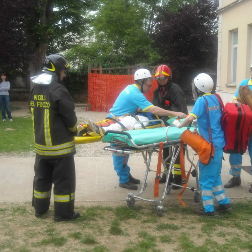 Evacuazione scuola del 09/05 n.4 / 39267