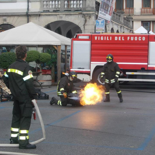 Manifestazione Carnia in sicurezza" n. 7""anifestazione "Carnia in ""nifestazio" / 82967
