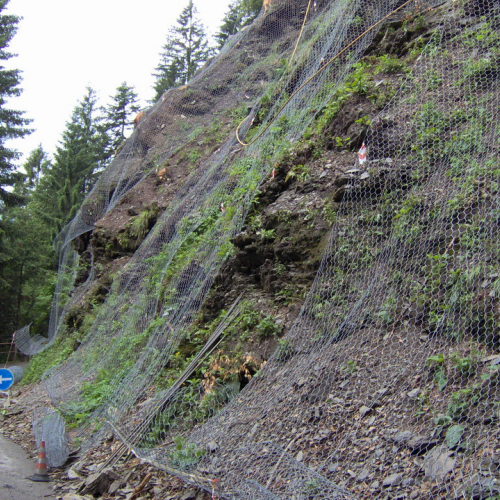 Lavori al 17/06 OPI 606 n. 5 / 40102