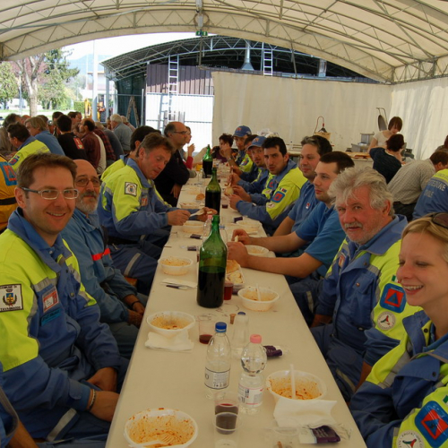 Esercitazione Alvei puliti" sul Torre n. 50""sercitazione "Alvei puliti" s""ercitazione "Al""rc" / 63641