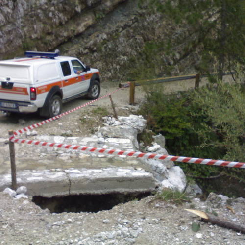 Emergenza 04/09 n. 16 / 42158
