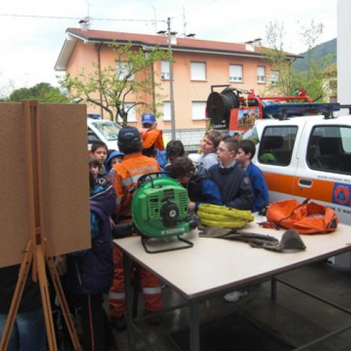 A Scuola di Protezione Civile 2012 n. 7 / 79854