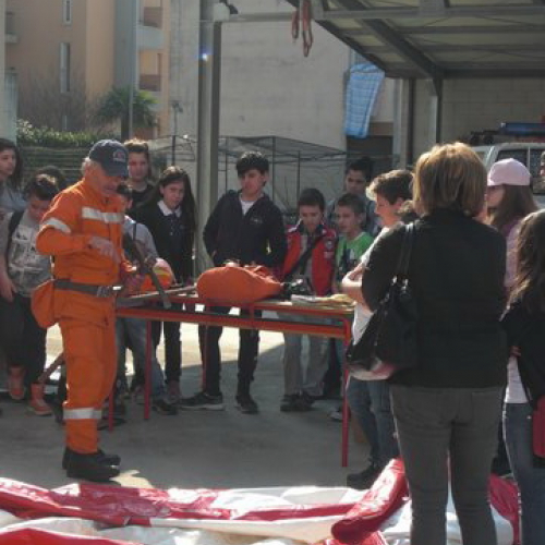 A scuola di Protezione Civile 2013  n. 16 / 93880