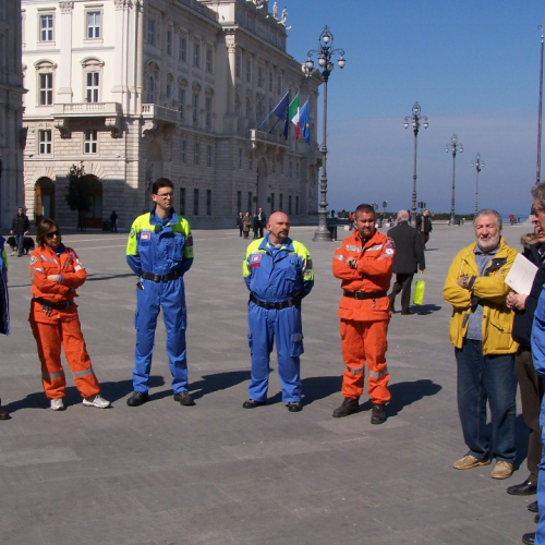 foto consegna mezzo 29/03/08 n. 9 / 21905