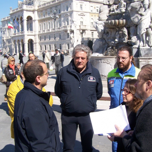 foto consegna mezzo 29/03/08 n. 17 / 21913