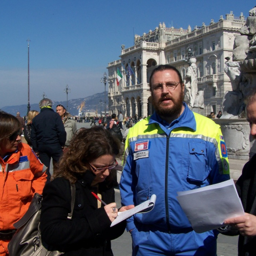 foto consegna mezzo 29/03/08 n. 22 / 21918