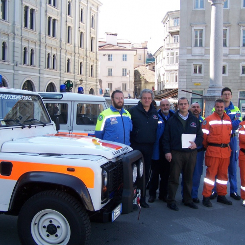 foto consegna mezzo 29/03/08 n. 26 / 21922