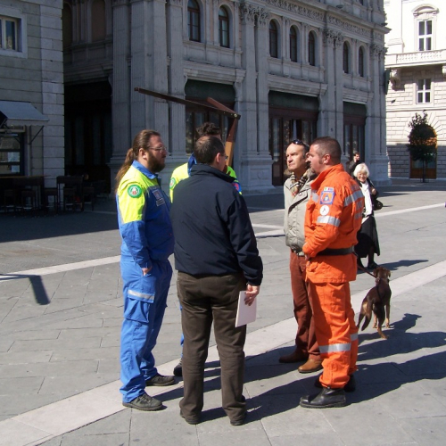 foto consegna mezzo 29/03/08 n. 30 / 21926