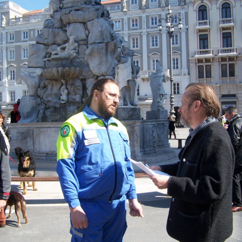 foto consegna mezzo 29/03/08 n. 03 / 21930