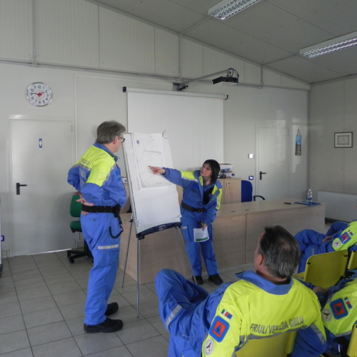 Corso aree emergenza 07-08/03/14 n. 27 / 105245