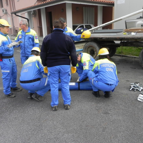 Corso aree emergenza-tendopoli n. 18 / 101382