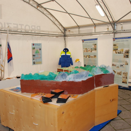 Stand Piazza Matteotti n. 8 / 51110