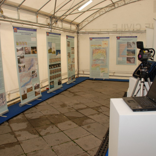 Stand Piazza Matteotti n. 15 / 51117