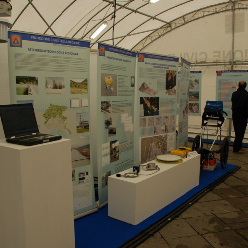 Stand Piazza Matteotti n. 16 / 51118