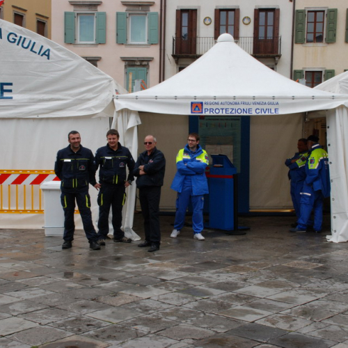 Stand Piazza Matteotti n. 37 / 51139