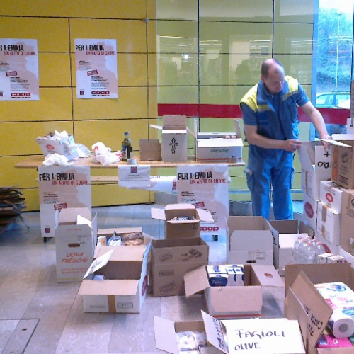 Raccolta di generi alimentari per le popolazioni colpite dal sisma n. 3 / 83023