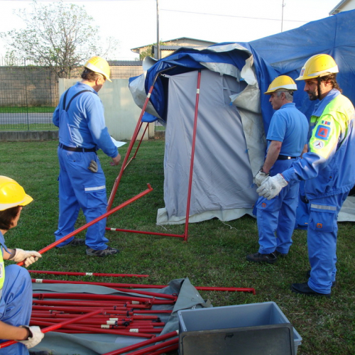 Allestimento campo n. 11 / 80085