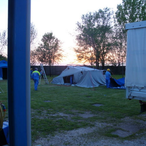 Allestimento campo n. 16 / 80090