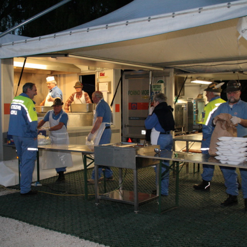 Allestimento campo n. 26 / 80100