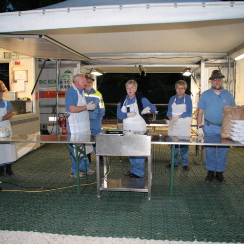 Allestimento campo n. 27 / 80101