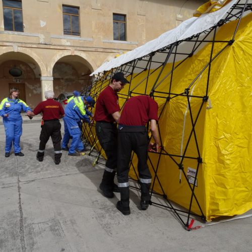 Montaggio tenda N.B.C.R. n. 23 / 108801