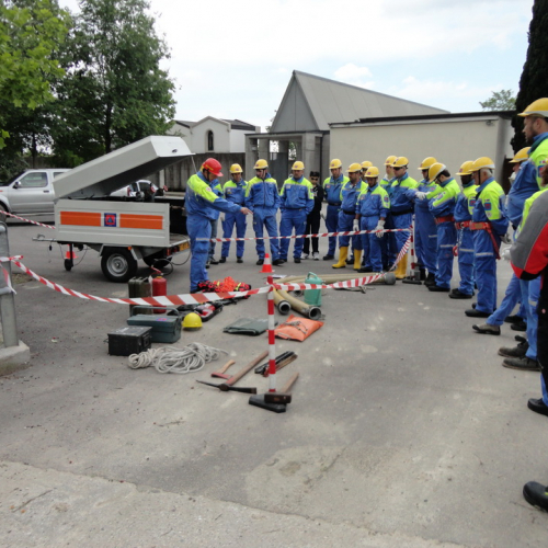 Corso motopompe n. 23 / 96049