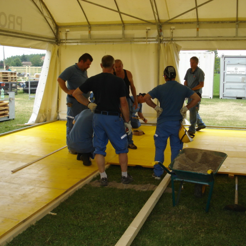 Attivit‡ nei due Campi in comune di Mirandola n. 10 / 83664