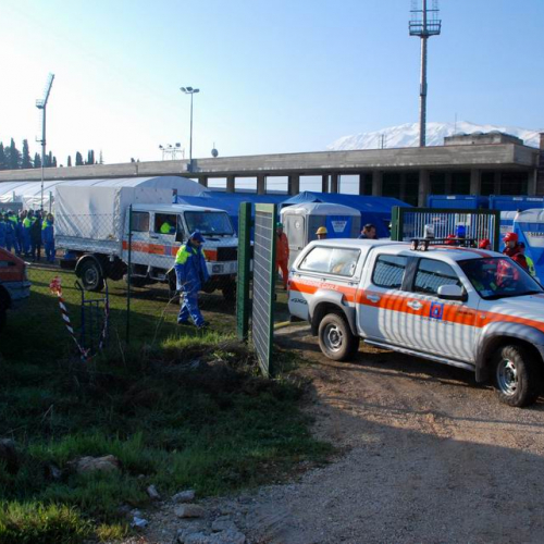 Soccorsi in Abruzzo 08/04 n. 3 / 37384