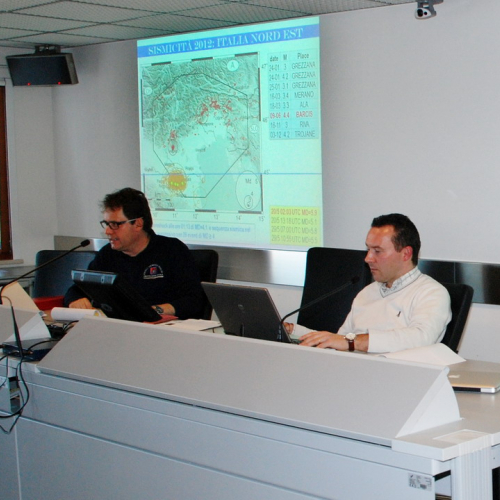 Incontro in materia di rischio sismico e piani di emergenza n. 5 / 93686