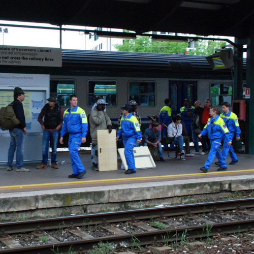 Supporto logistico e Sfilata n. 3 / 108296