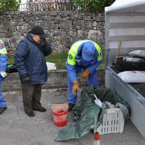 Intervento per la neve del 08/12/12 n. 23 / 89476