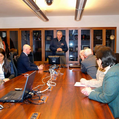 Riunione e conferenza stampa con Prefetti 1 / 34982