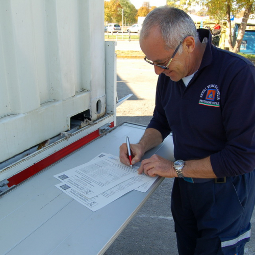 Smontaggio e carico container n. 10 / 88630