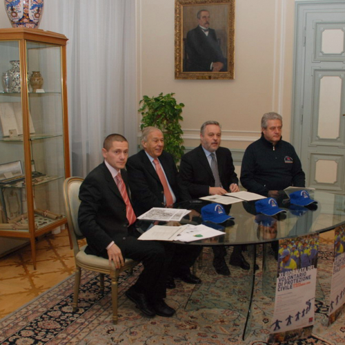 Conferenza stampa n. 2 / 32993