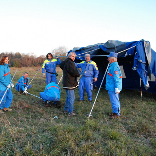 Esercitazione 13/11 n. 4 / 72685