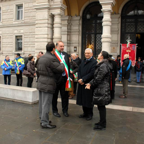 Discorsi aurotit‡ 6 / 73879