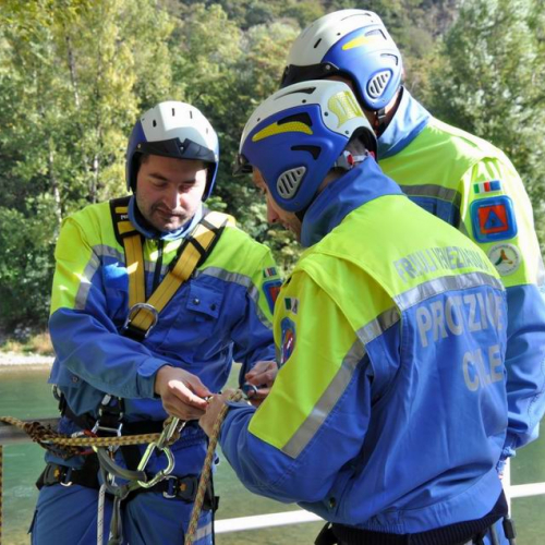 Corso per brevetto soccorso fluviale n. 1 / 71997