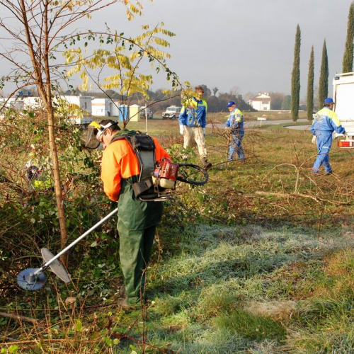 Esercitazione 20/11 n. 1 3 / 73043