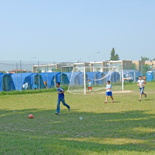 Attivit‡ dei volontari a Mirandola n. 7 / 82106