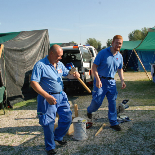 La 13∞ colonna mobile, attivit‡ dei volontari n.8 / 84928