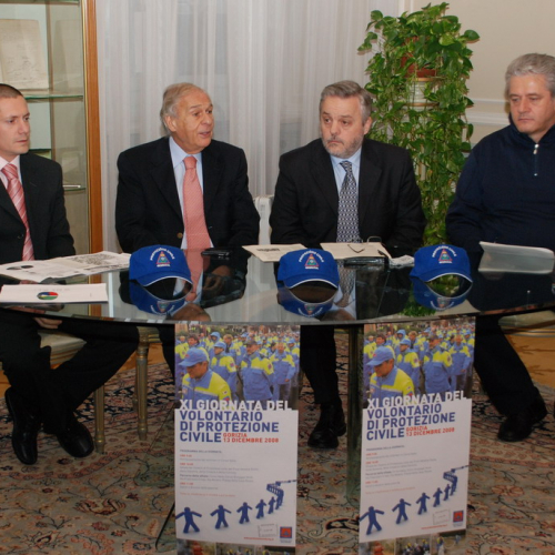 Conferenza stampa n. 3 / 32994