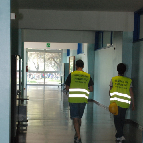 Prova di evacuazione al Malignani n. 12 / 80500