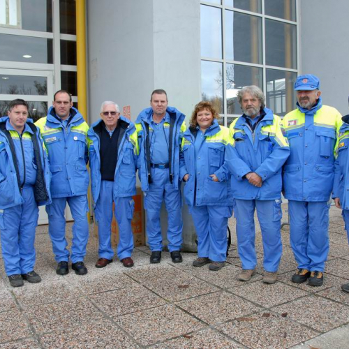 Arrivo volontari e autorit‡ n. 9 / 89131