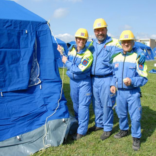 Attivit‡ dei volontari a Mirandola n. 6 / 81355