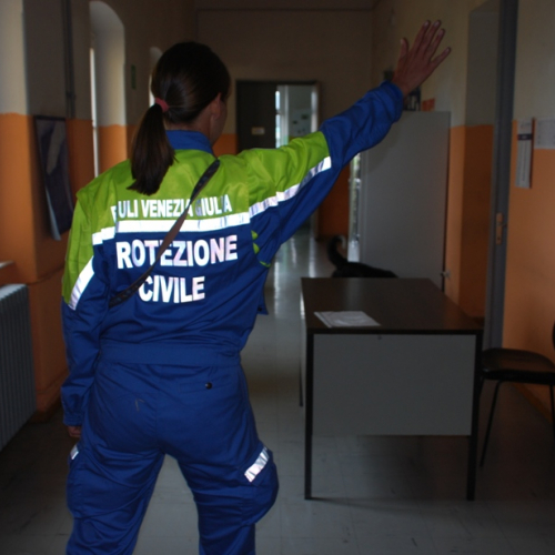 Prova evacuazione scuola Italo Svevo 04/06 n. 14 / 52956