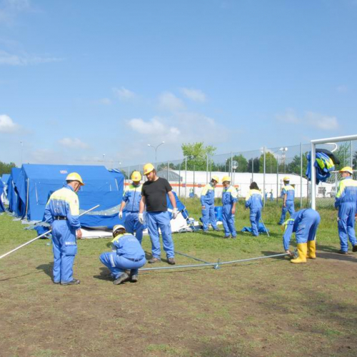 Attivit‡ dei volontari a Mirandola n. 7 / 81356