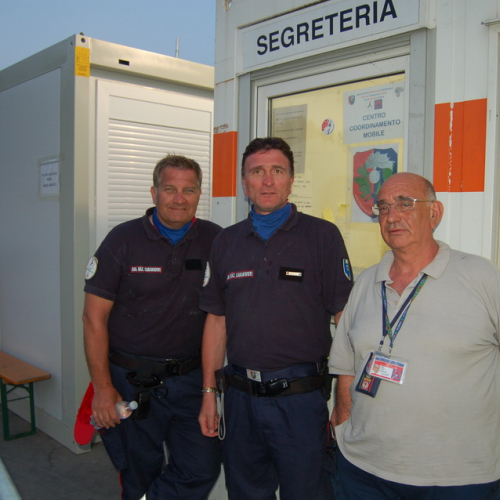 Attivit‡ dei volontari 8 colonna mobile n. 3 / 84060