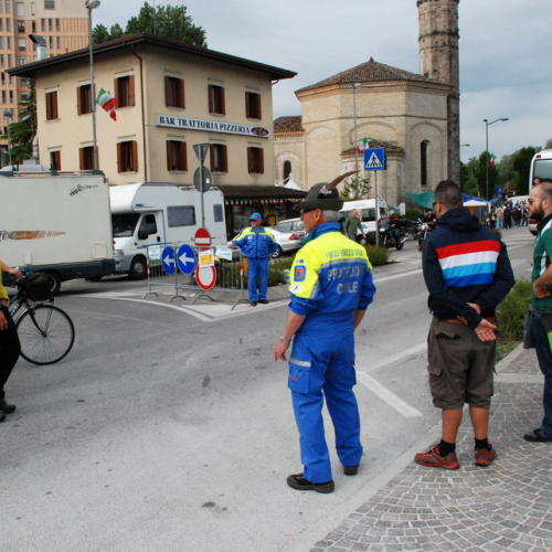 Supporto logistico e Sfilata n. 13 / 108306
